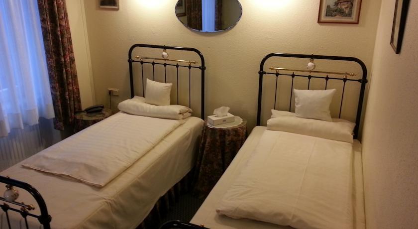 Hotel Admiral Wiesbaden Ngoại thất bức ảnh