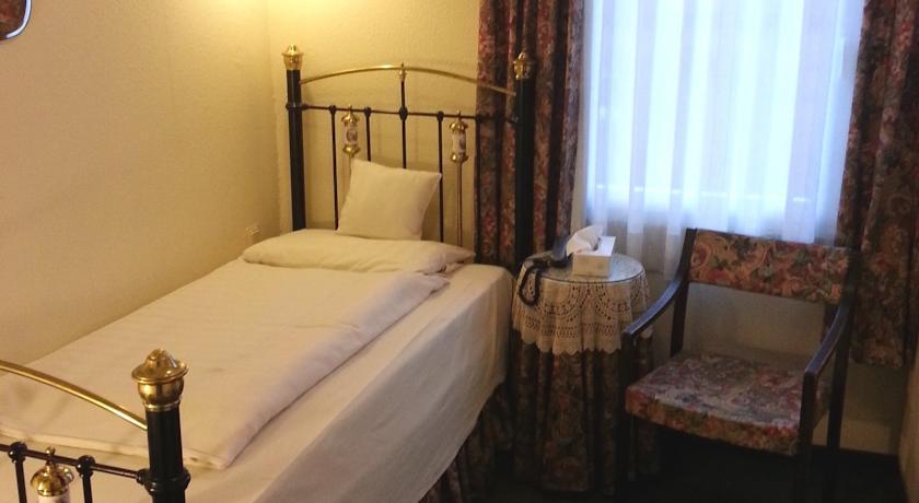 Hotel Admiral Wiesbaden Ngoại thất bức ảnh